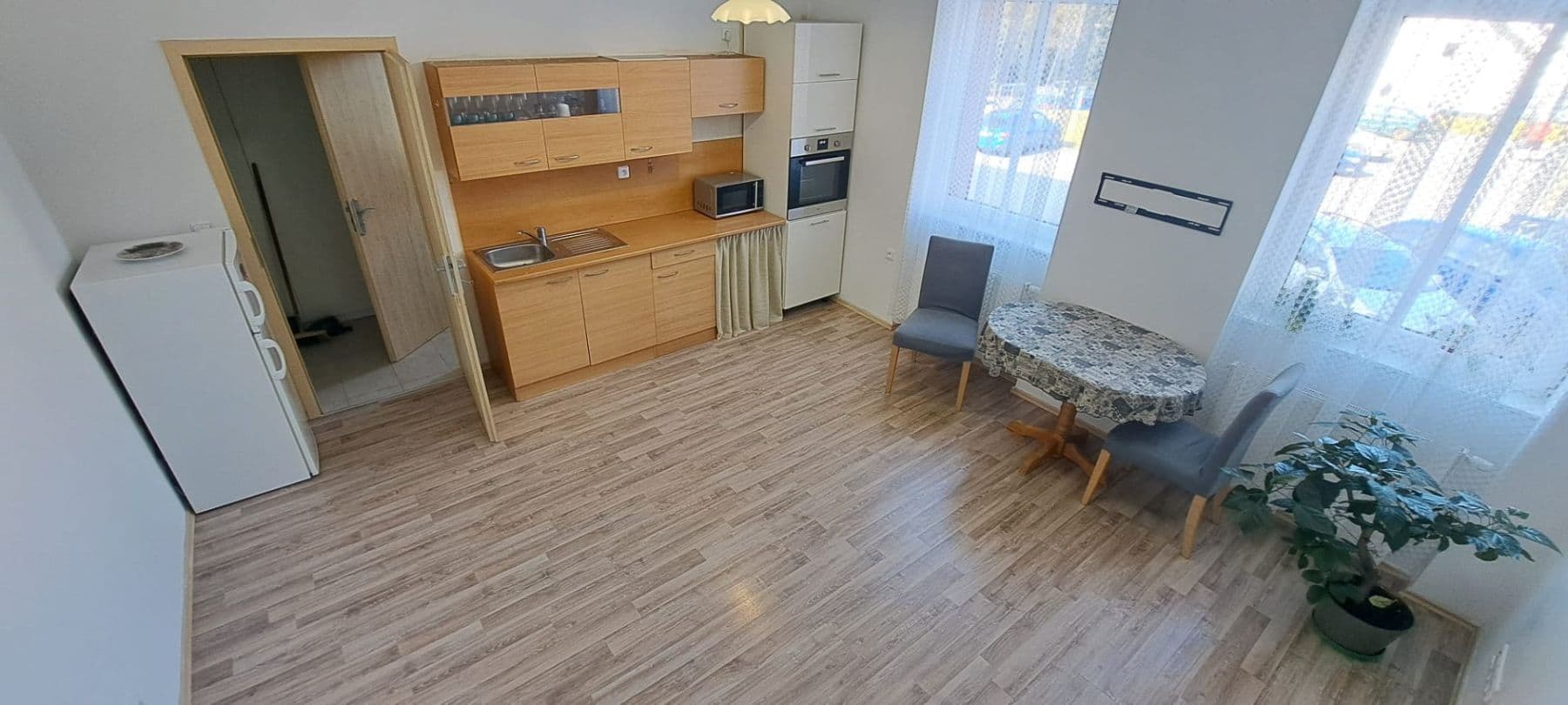 Studio flat to rent, 30 m², Týnec nad Sázavou, Středočeský Region Studio flat to rent, 30 m², Týnec nad Sázavou, Středočeský Region