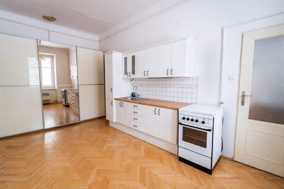 1 bedroom flat to rent, 38 m², Divišova, Olomouc, Olomoucký Region 1 bedroom flat to rent, 38 m², Divišova, Olomouc, Olomoucký Region