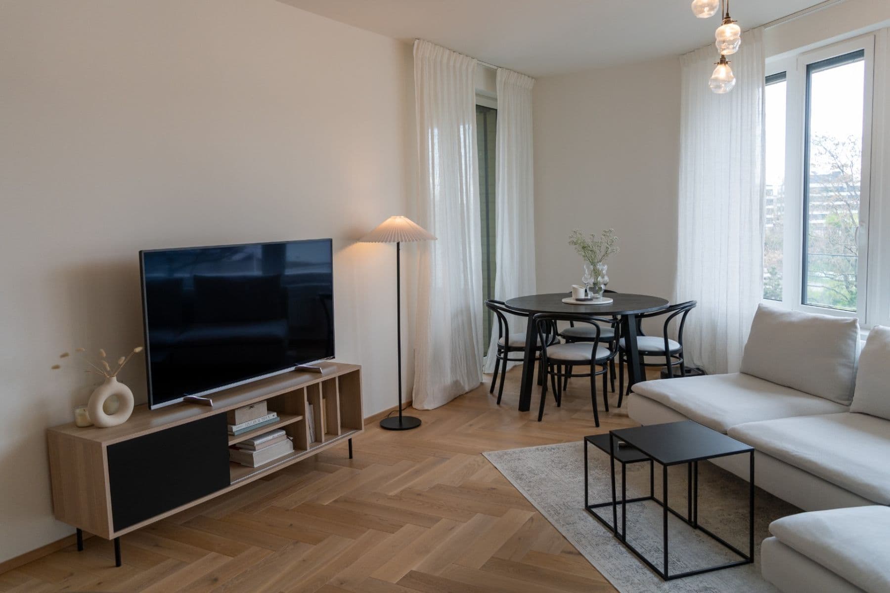 2 bedroom with open-plan kitchen flat for sale, 76 m², Jankovcova, Prague, Prague 2 bedroom with open-plan kitchen flat for sale, 76 m², Jankovcova, Prague, Prague