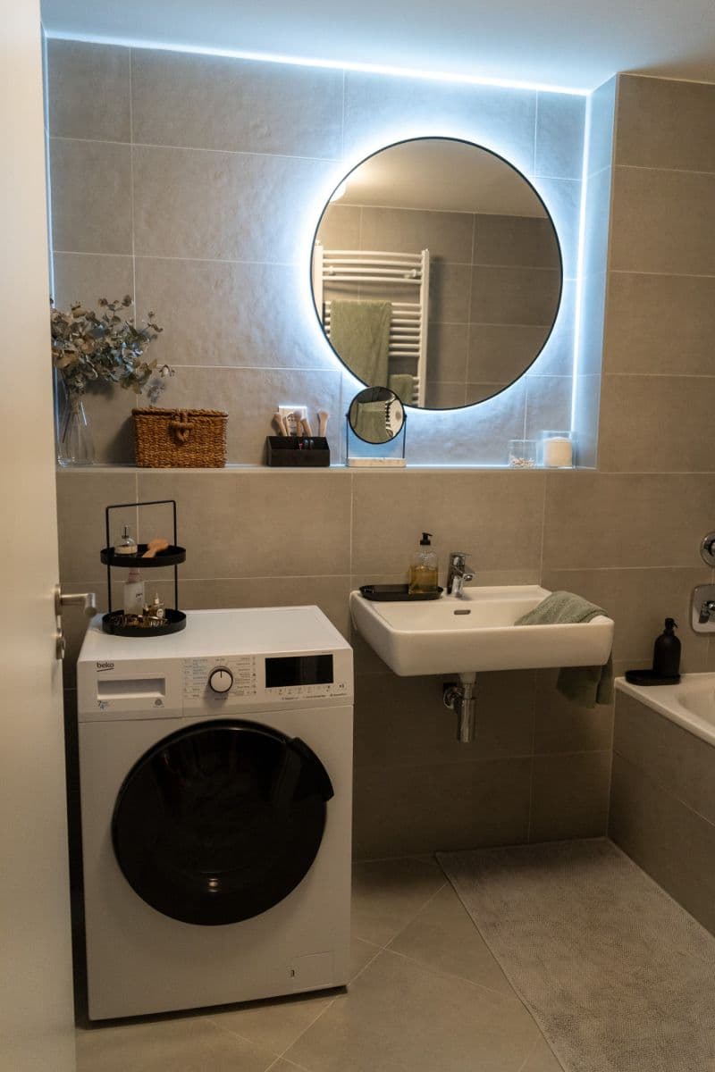 2 bedroom with open-plan kitchen flat for sale, 76 m², Jankovcova, Prague, Prague 2 bedroom with open-plan kitchen flat for sale, 76 m², Jankovcova, Prague, Prague