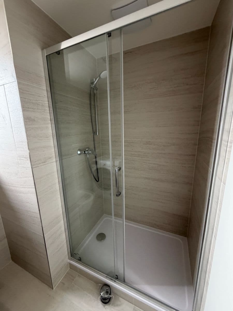 Studio flat to rent, 32 m², Bukačova, Prague, Prague Studio flat to rent, 32 m², Bukačova, Prague, Prague