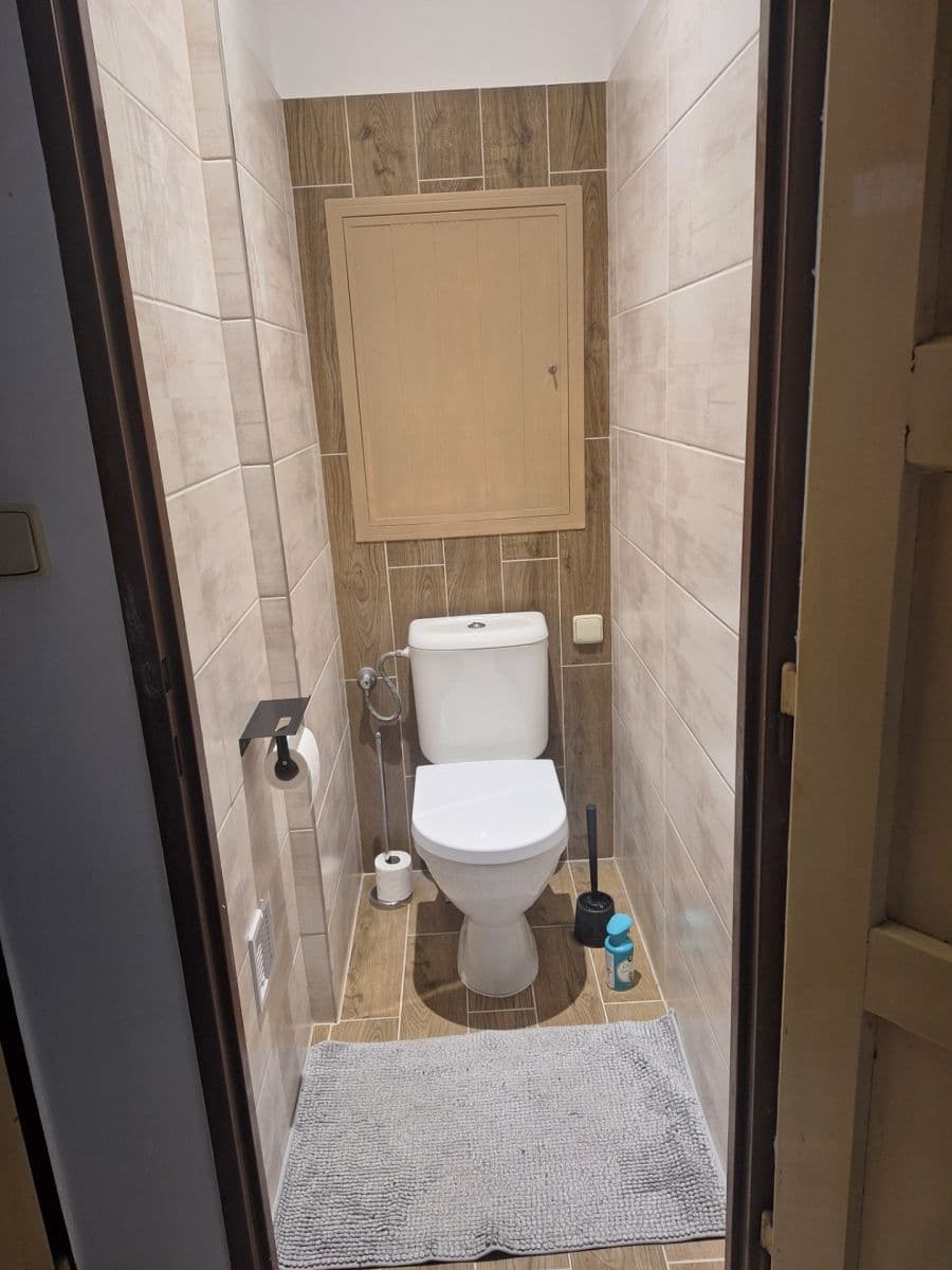 2 bedroom flat to rent, 58 m², Kubánské náměstí, Prague, Prague 2 bedroom flat to rent, 58 m², Kubánské náměstí, Prague, Prague