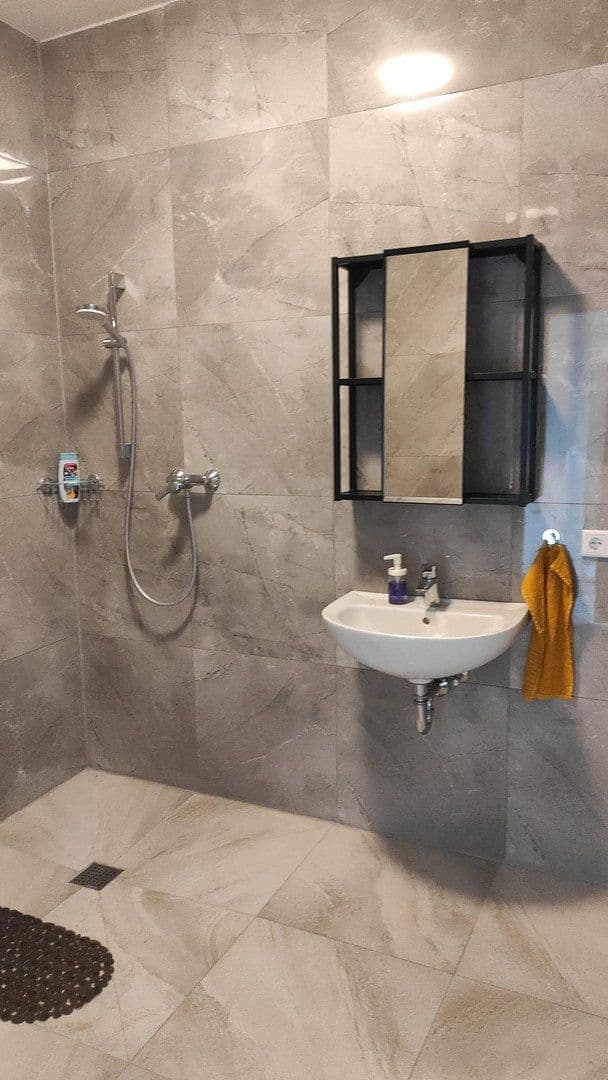 1 bedroom flat to rent, 40 m², Adolph-Kolping-Str. 32, Köln, North Rhine-Westphalia 1 bedroom flat to rent, 40 m², Adolph-Kolping-Str. 32, Köln, North Rhine-Westphalia