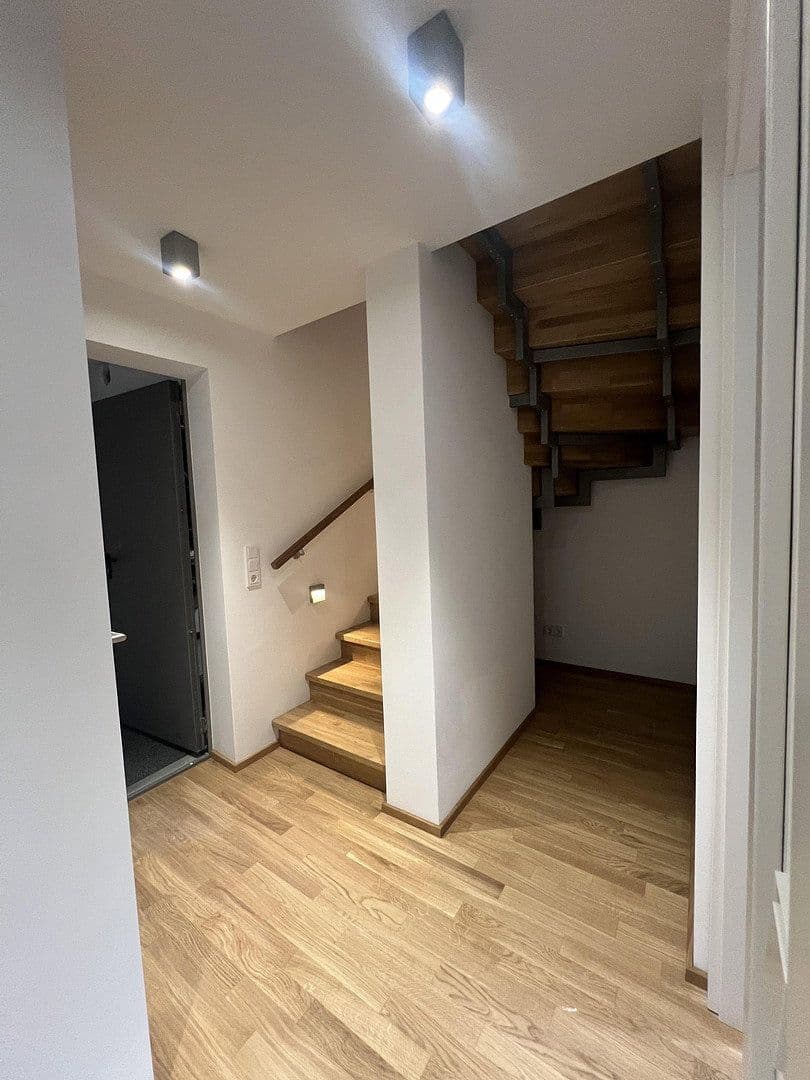 6 bedroom flat to rent, 142 m², Sülldorfer Landstraße 8a, Hamburg, Hamburg 6 bedroom flat to rent, 142 m², Sülldorfer Landstraße 8a, Hamburg, Hamburg