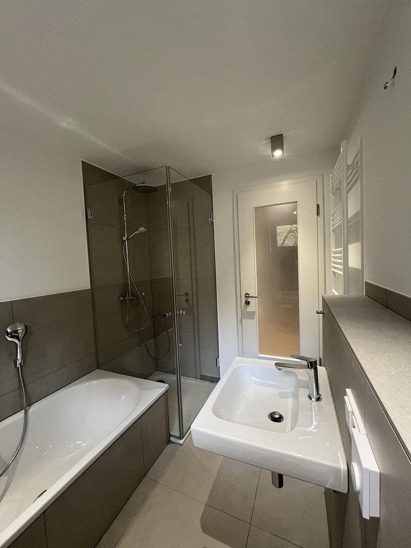 6 bedroom flat to rent, 142 m², Sülldorfer Landstraße 8a, Hamburg, Hamburg 6 bedroom flat to rent, 142 m², Sülldorfer Landstraße 8a, Hamburg, Hamburg