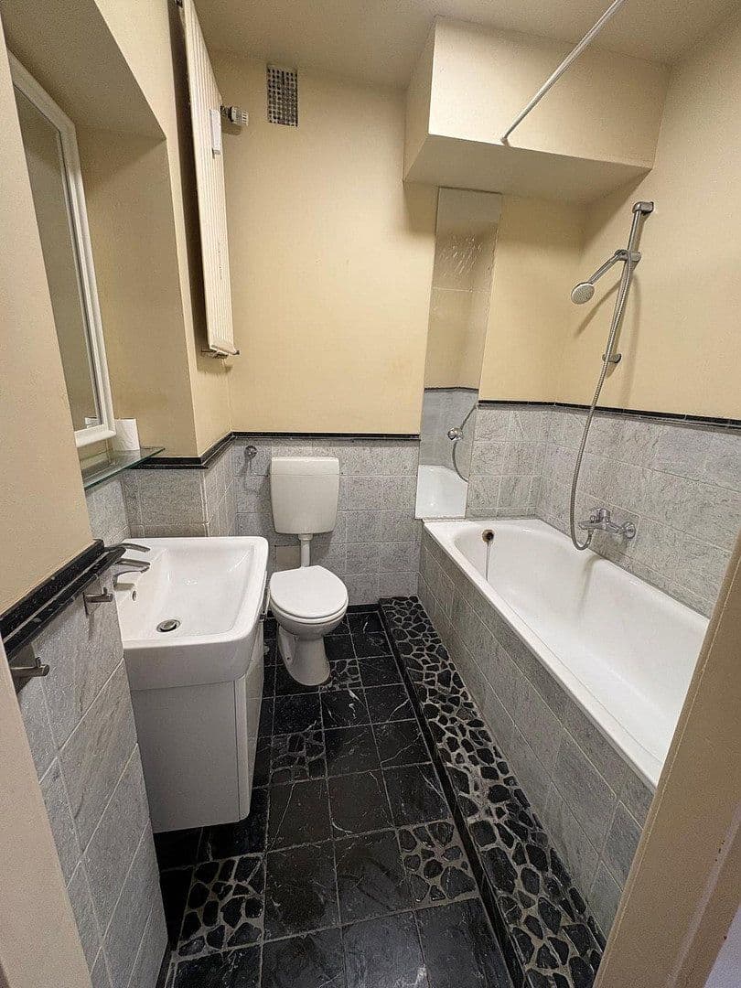 2 bedroom flat to rent, 60 m², Linenstraße 42, Düsseldorf, North Rhine-Westphalia 2 bedroom flat to rent, 60 m², Linenstraße 42, Düsseldorf, North Rhine-Westphalia