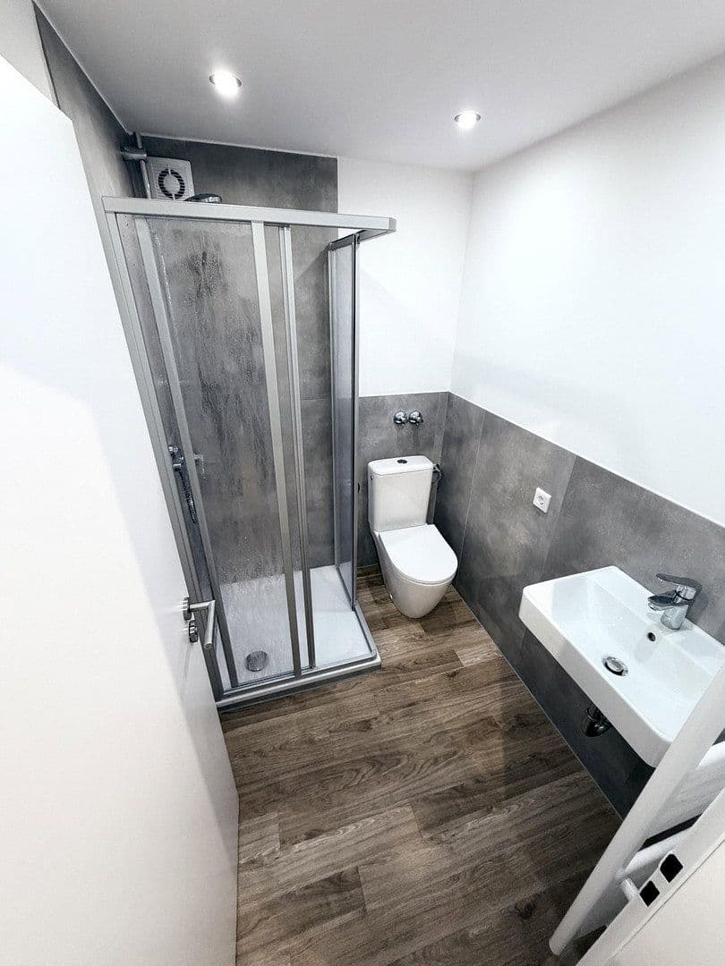 1 bedroom flat to rent, 34 m², Gladbacher Str. 15, Düsseldorf, North Rhine-Westphalia 1 bedroom flat to rent, 34 m², Gladbacher Str. 15, Düsseldorf, North Rhine-Westphalia