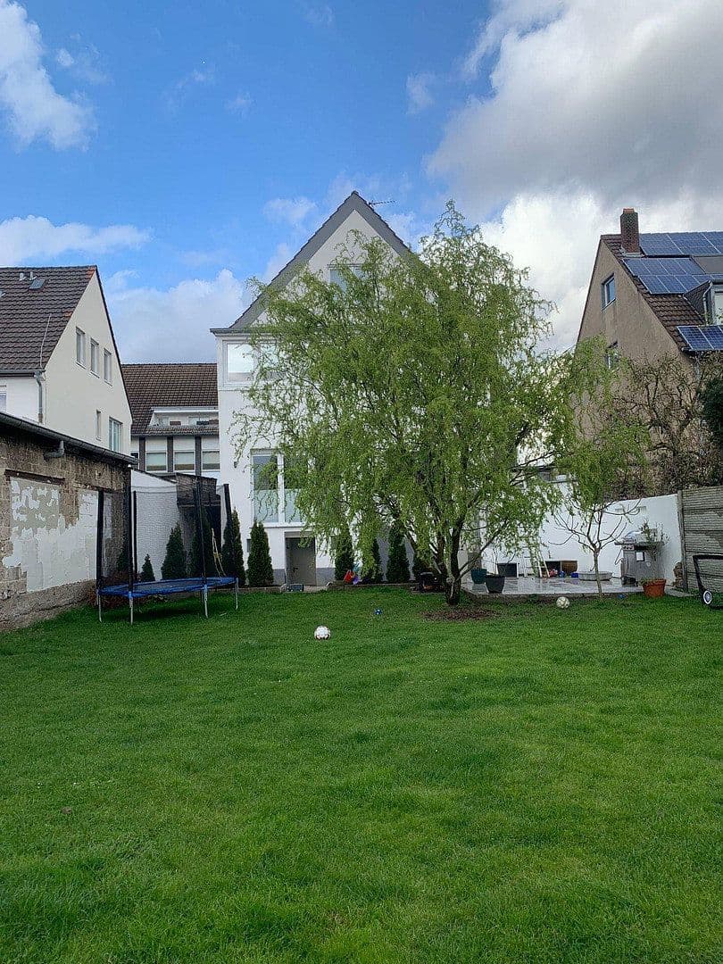 house for sale, 215 m², Scheffelstr. 138, Düsseldorf, North Rhine-Westphalia house for sale, 215 m², Scheffelstr. 138, Düsseldorf, North Rhine-Westphalia