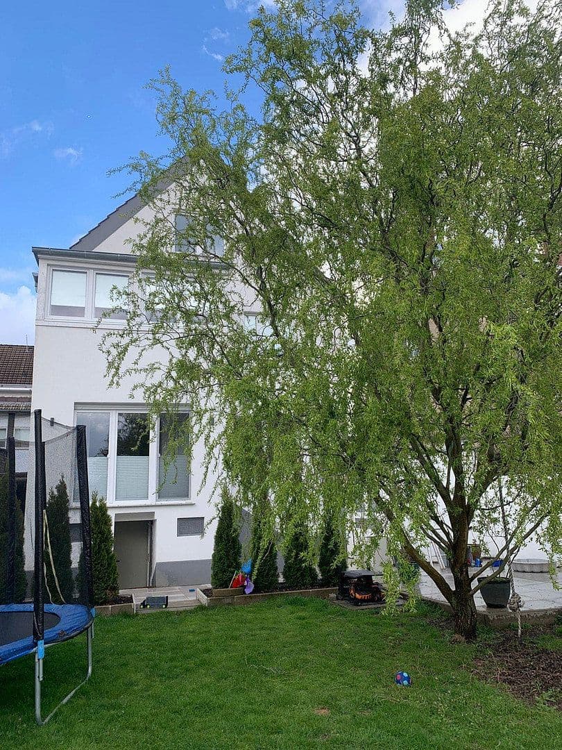 house for sale, 215 m², Scheffelstr. 138, Düsseldorf, North Rhine-Westphalia house for sale, 215 m², Scheffelstr. 138, Düsseldorf, North Rhine-Westphalia