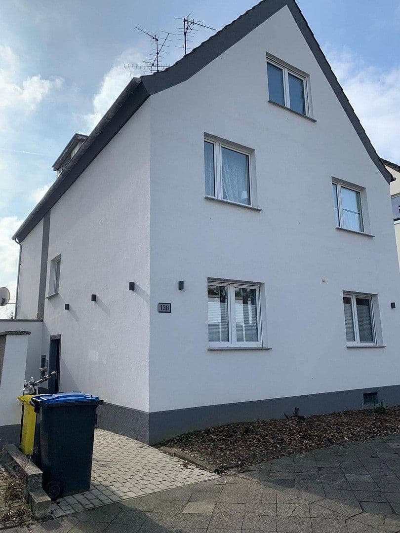 house for sale, 215 m², Scheffelstr. 138, Düsseldorf, North Rhine-Westphalia house for sale, 215 m², Scheffelstr. 138, Düsseldorf, North Rhine-Westphalia