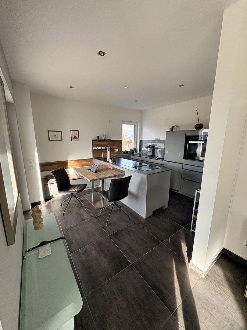 3 bedroom flat for sale, 114 m², Chemnitz, Saxony 3 bedroom flat for sale, 114 m², Chemnitz, Saxony