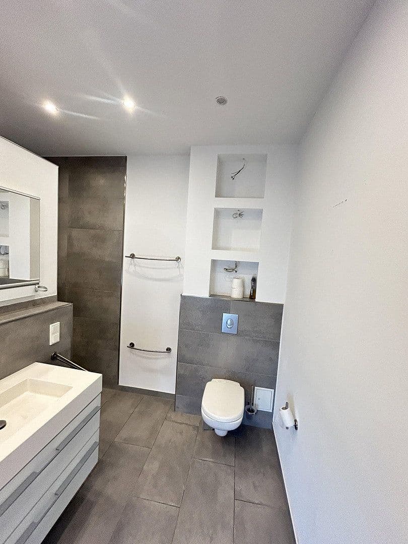 4 bedroom with open-plan kitchen flat for sale, 226 m², Lambertusstr. 36, Troisdorf, North Rhine-Westphalia 4 bedroom with open-plan kitchen flat for sale, 226 m², Lambertusstr. 36, Troisdorf, North Rhine-Westphalia