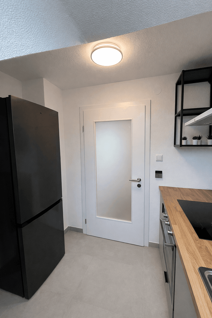 4 bedroom flat to rent, 15 m², Erlangen, Bavaria 4 bedroom flat to rent, 15 m², Erlangen, Bavaria