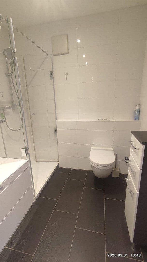 2 bedroom flat to rent, 68 m², An der Lindenallee 24, Frankfurt am Main, Hesse 2 bedroom flat to rent, 68 m², An der Lindenallee 24, Frankfurt am Main, Hesse