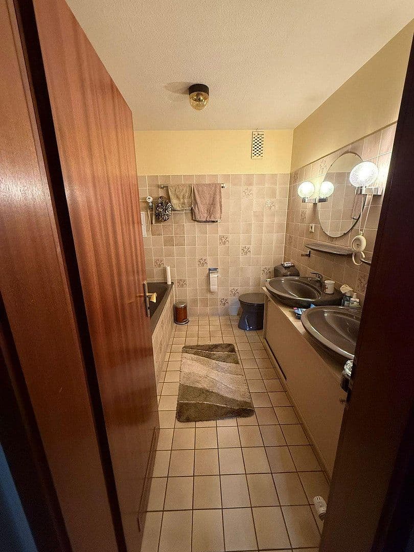 4 bedroom flat for sale, 126 m², Wiesenau 30-32, Frankfurt, Hesse 4 bedroom flat for sale, 126 m², Wiesenau 30-32, Frankfurt, Hesse