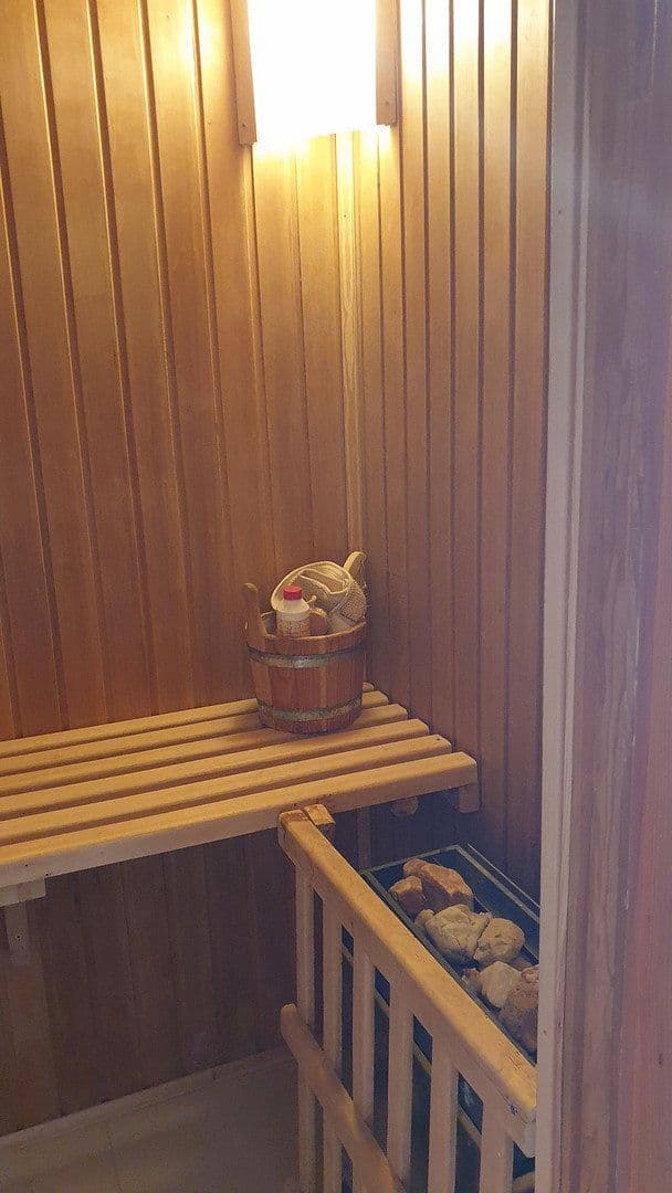 house for sale, 1,350 m², Am Goldberg 9, Heusenstamm, Hesse house for sale, 1,350 m², Am Goldberg 9, Heusenstamm, Hesse