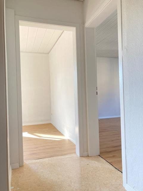 2 bedroom with open-plan kitchen flat to rent, 75 m², Stuttgart, Baden-Württemberg 2 bedroom with open-plan kitchen flat to rent, 75 m², Stuttgart, Baden-Württemberg