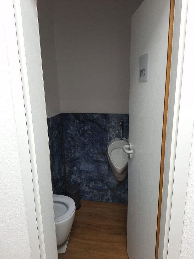 office to rent, 165 m², Untergrünewalderstr. 18a, Wuppertal, North Rhine-Westphalia office to rent, 165 m², Untergrünewalderstr. 18a, Wuppertal, North Rhine-Westphalia