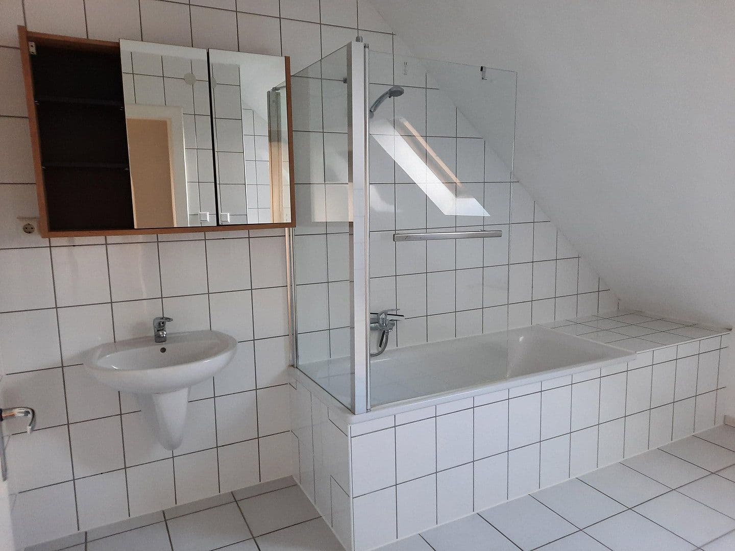 3 bedroom flat to rent, 83 m², Meerbusch, North Rhine-Westphalia 3 bedroom flat to rent, 83 m², Meerbusch, North Rhine-Westphalia