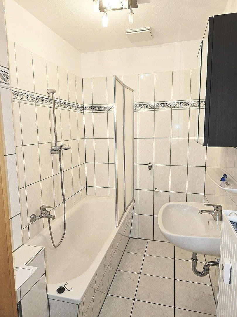 3 bedroom flat to rent, 67 m², Conrad Clauß Straße 20, Hohenstein-Ernstthal, Saxony 3 bedroom flat to rent, 67 m², Conrad Clauß Straße 20, Hohenstein-Ernstthal, Saxony