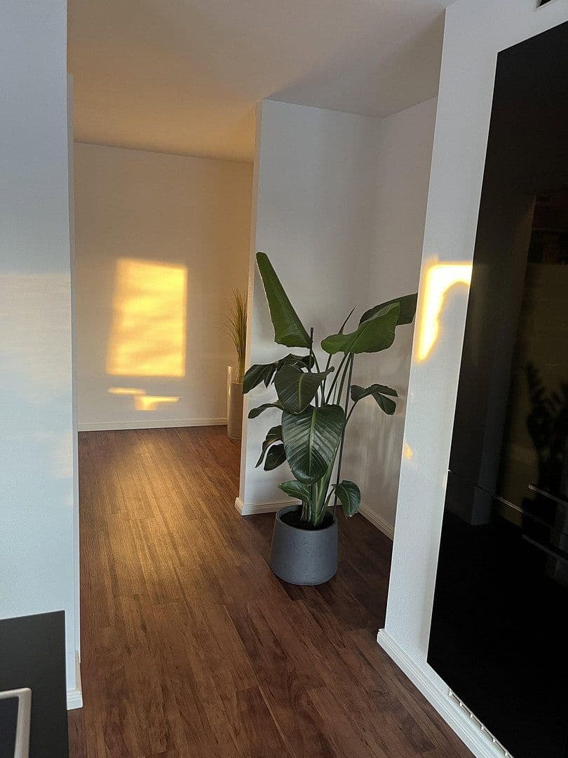 2 bedroom with open-plan kitchen flat for sale, 105 m², Stutensee, Baden-Württemberg 2 bedroom with open-plan kitchen flat for sale, 105 m², Stutensee, Baden-Württemberg