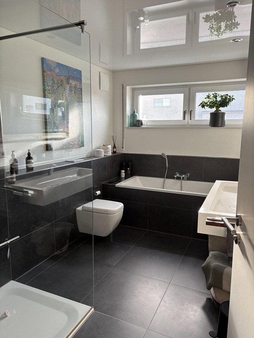 2 bedroom with open-plan kitchen flat for sale, 105 m², Stutensee, Baden-Württemberg 2 bedroom with open-plan kitchen flat for sale, 105 m², Stutensee, Baden-Württemberg