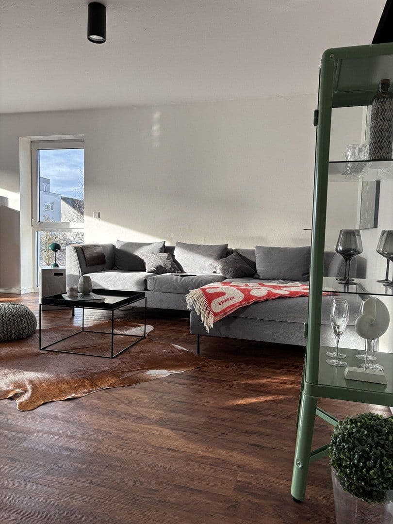 2 bedroom with open-plan kitchen flat for sale, 105 m², Stutensee, Baden-Württemberg 2 bedroom with open-plan kitchen flat for sale, 105 m², Stutensee, Baden-Württemberg