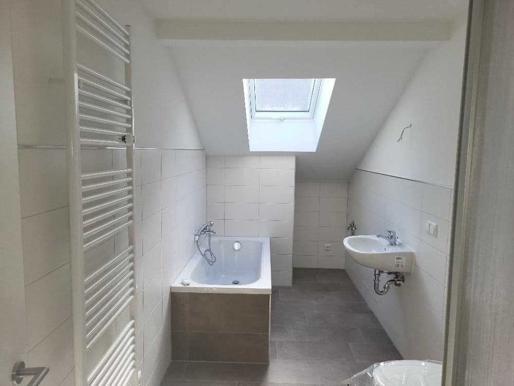 4 bedroom flat to rent, 107 m², Waldstraße 12, Greiz, Thuringia 4 bedroom flat to rent, 107 m², Waldstraße 12, Greiz, Thuringia