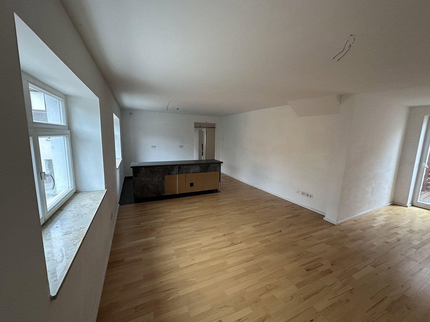 1 bedroom with open-plan kitchen flat for sale, 56 m², Roth, Bavaria 1 bedroom with open-plan kitchen flat for sale, 56 m², Roth, Bavaria