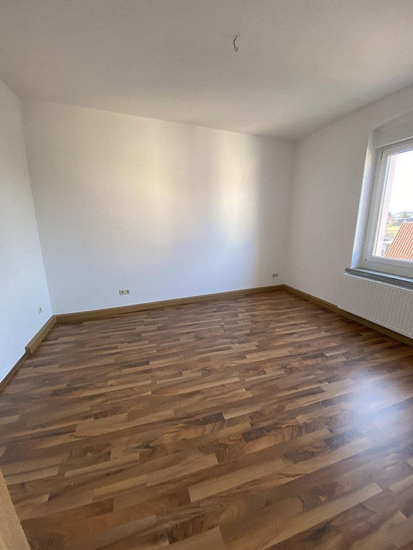 4 bedroom flat to rent, 100 m², Altenburg, Thuringia 4 bedroom flat to rent, 100 m², Altenburg, Thuringia