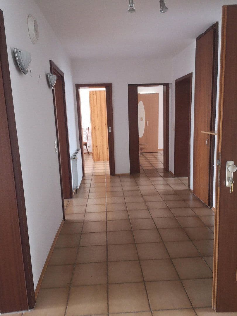 5 bedroom flat to rent, 136 m², Kaiserslautern-Morlautern, Rhineland-Palatinate 5 bedroom flat to rent, 136 m², Kaiserslautern-Morlautern, Rhineland-Palatinate