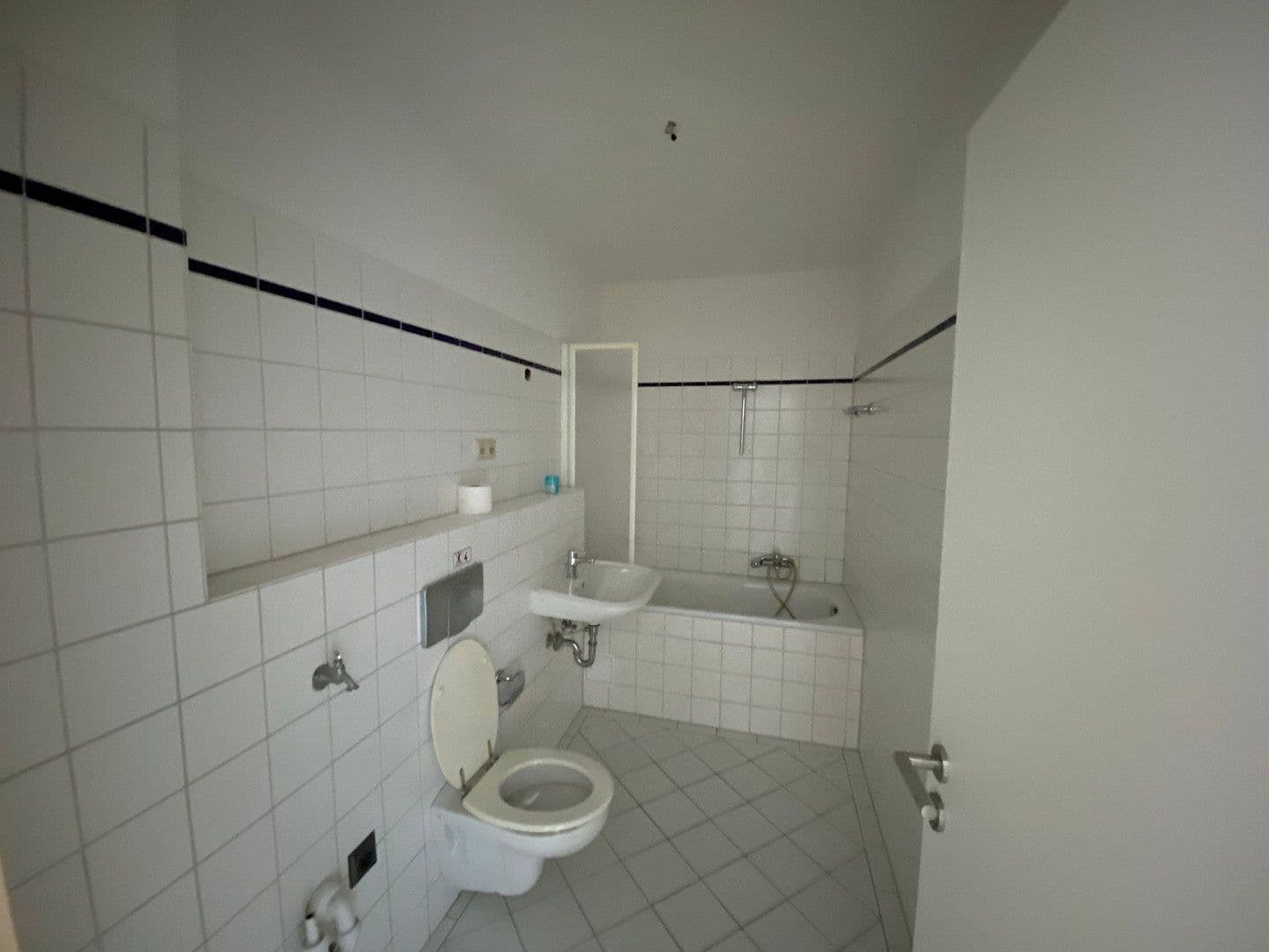 3 bedroom flat to rent, 67 m², Bitterstraße 22, Köln, North Rhine-Westphalia 3 bedroom flat to rent, 67 m², Bitterstraße 22, Köln, North Rhine-Westphalia