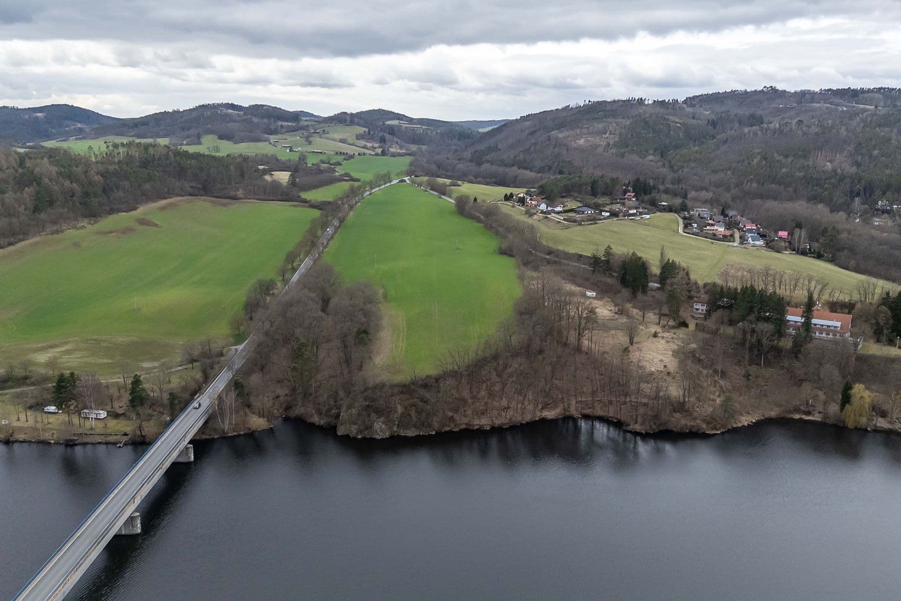 plot for sale, 34,543 m², Hřiměždice, Středočeský Region plot for sale, 34,543 m², Hřiměždice, Středočeský Region