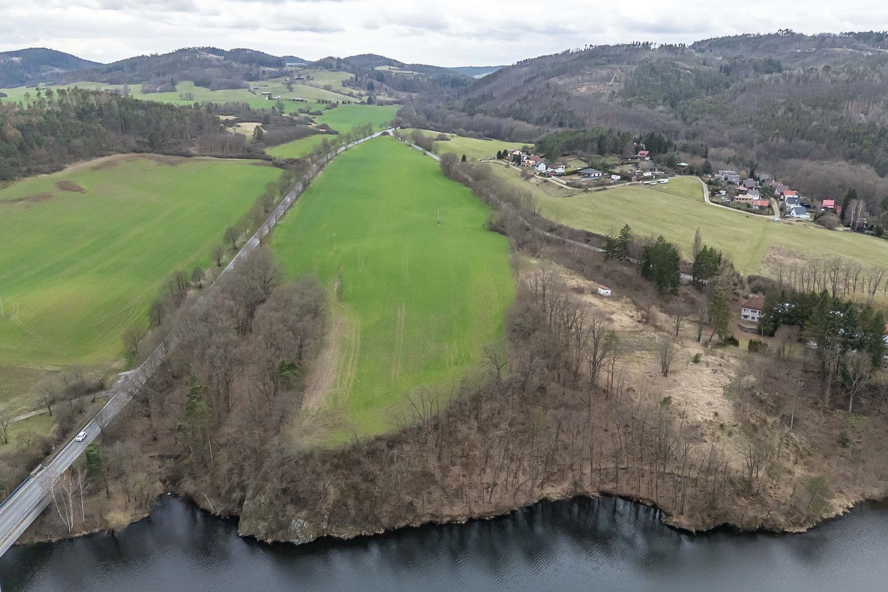 plot for sale, 34,543 m², Hřiměždice, Středočeský Region plot for sale, 34,543 m², Hřiměždice, Středočeský Region