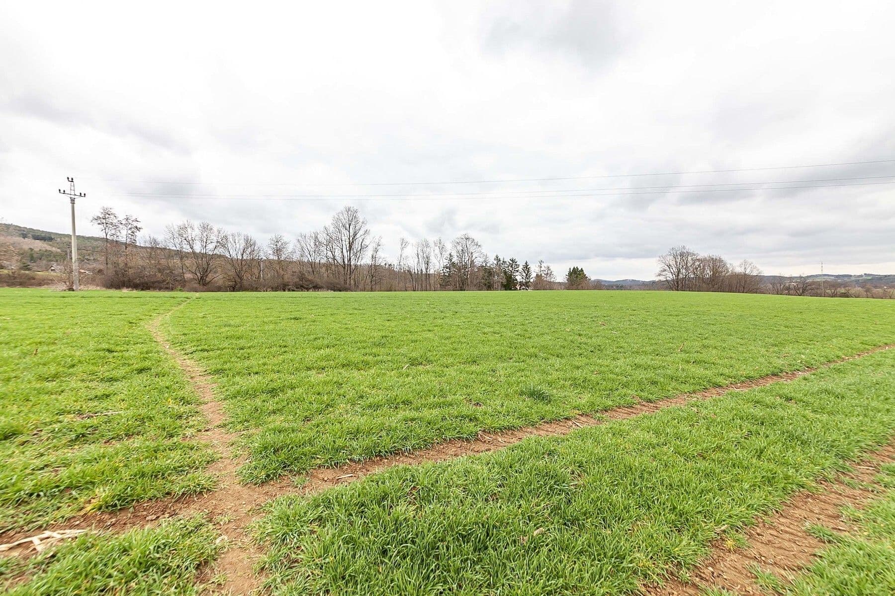 plot for sale, 34,543 m², Hřiměždice, Středočeský Region plot for sale, 34,543 m², Hřiměždice, Středočeský Region