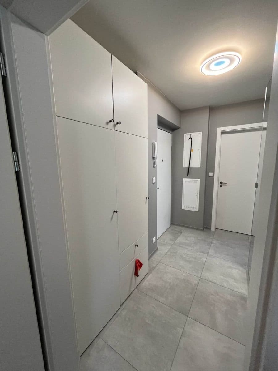 1 bedroom with open-plan kitchen flat for sale, 48 m², Armádní, Milovice, Středočeský Region 1 bedroom with open-plan kitchen flat for sale, 48 m², Armádní, Milovice, Středočeský Region