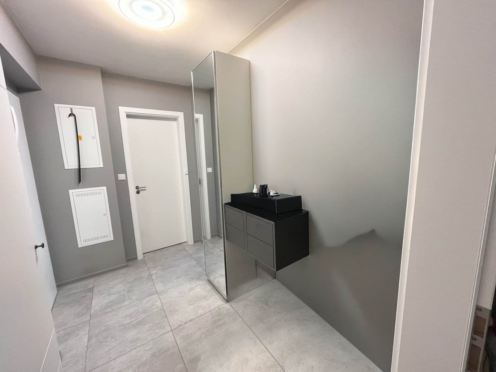 1 bedroom with open-plan kitchen flat for sale, 48 m², Armádní, Milovice, Středočeský Region 1 bedroom with open-plan kitchen flat for sale, 48 m², Armádní, Milovice, Středočeský Region