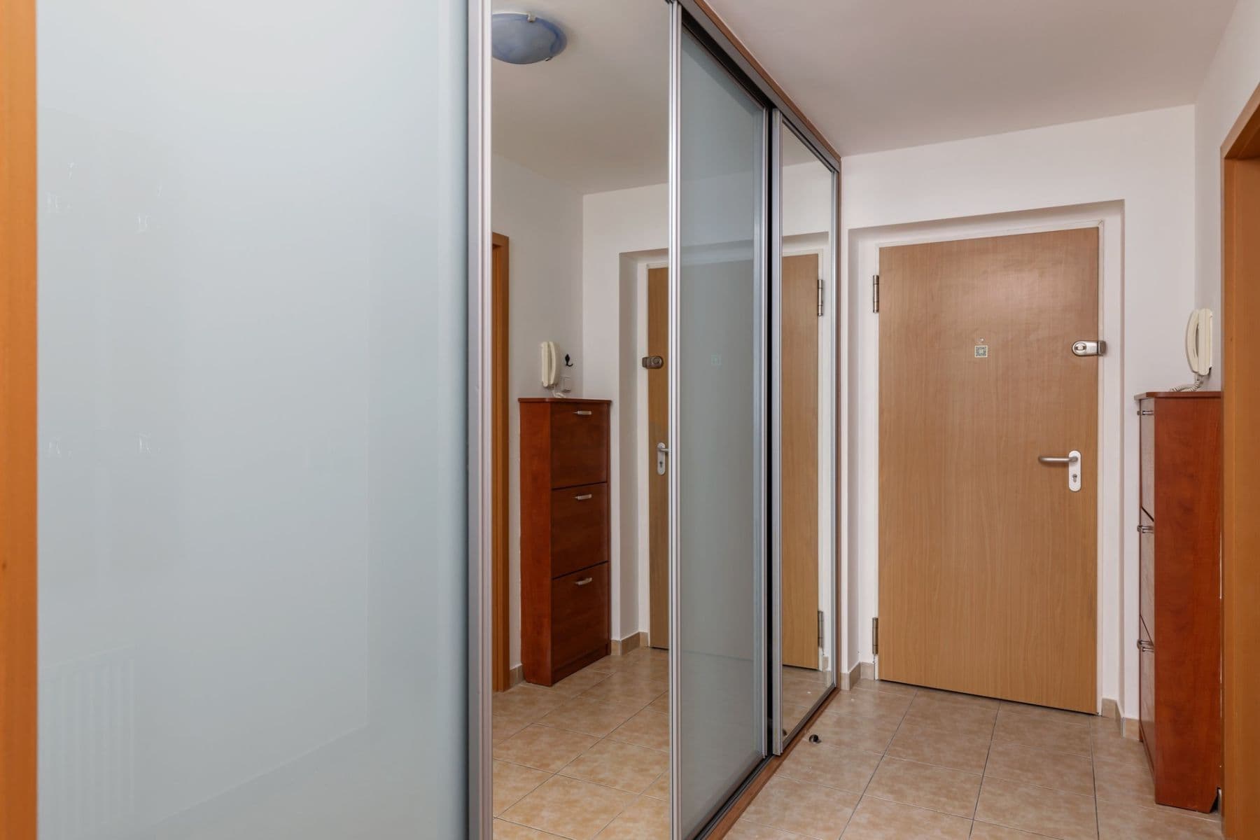 Studio flat to rent, 39 m², Jemnická, Prague, Prague Studio flat to rent, 39 m², Jemnická, Prague, Prague