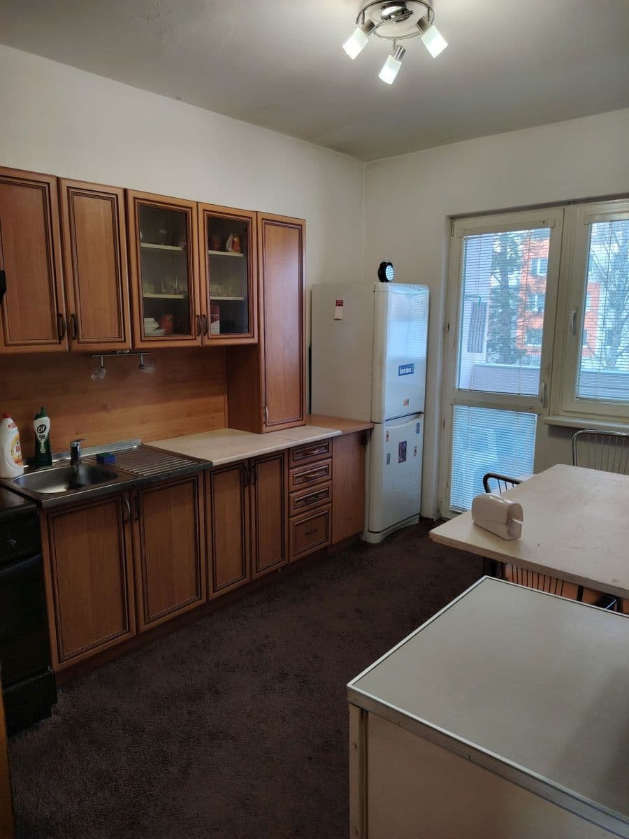 4 bedroom flat for sale, 84 m², Okružná, Handlová, Trenčiansky Region 4 bedroom flat for sale, 84 m², Okružná, Handlová, Trenčiansky Region