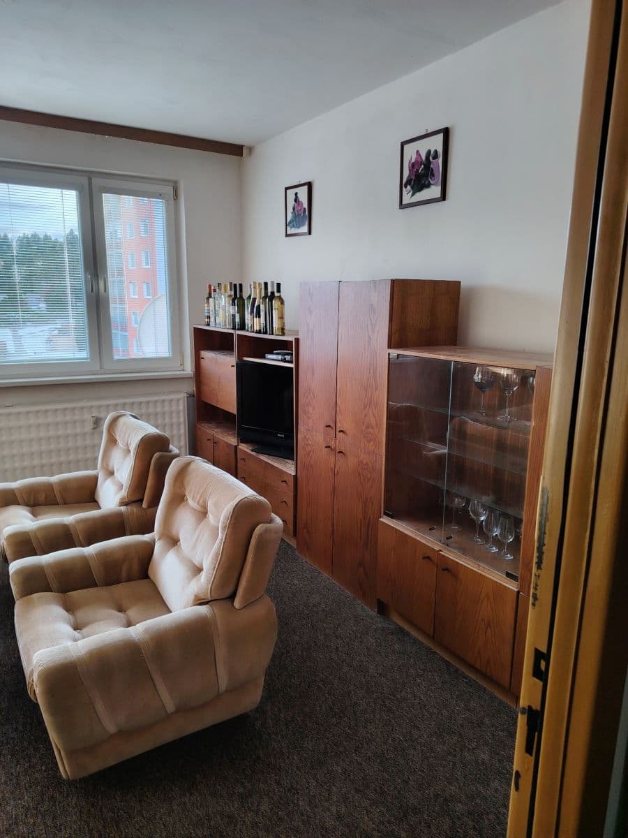 4 bedroom flat for sale, 84 m², Okružná, Handlová, Trenčiansky Region 4 bedroom flat for sale, 84 m², Okružná, Handlová, Trenčiansky Region