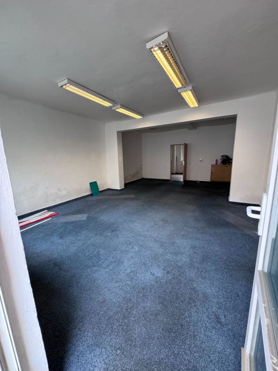 non-residential property to rent, 45 m², Slovanská, Plzeň, Plzeňský Region non-residential property to rent, 45 m², Slovanská, Plzeň, Plzeňský Region