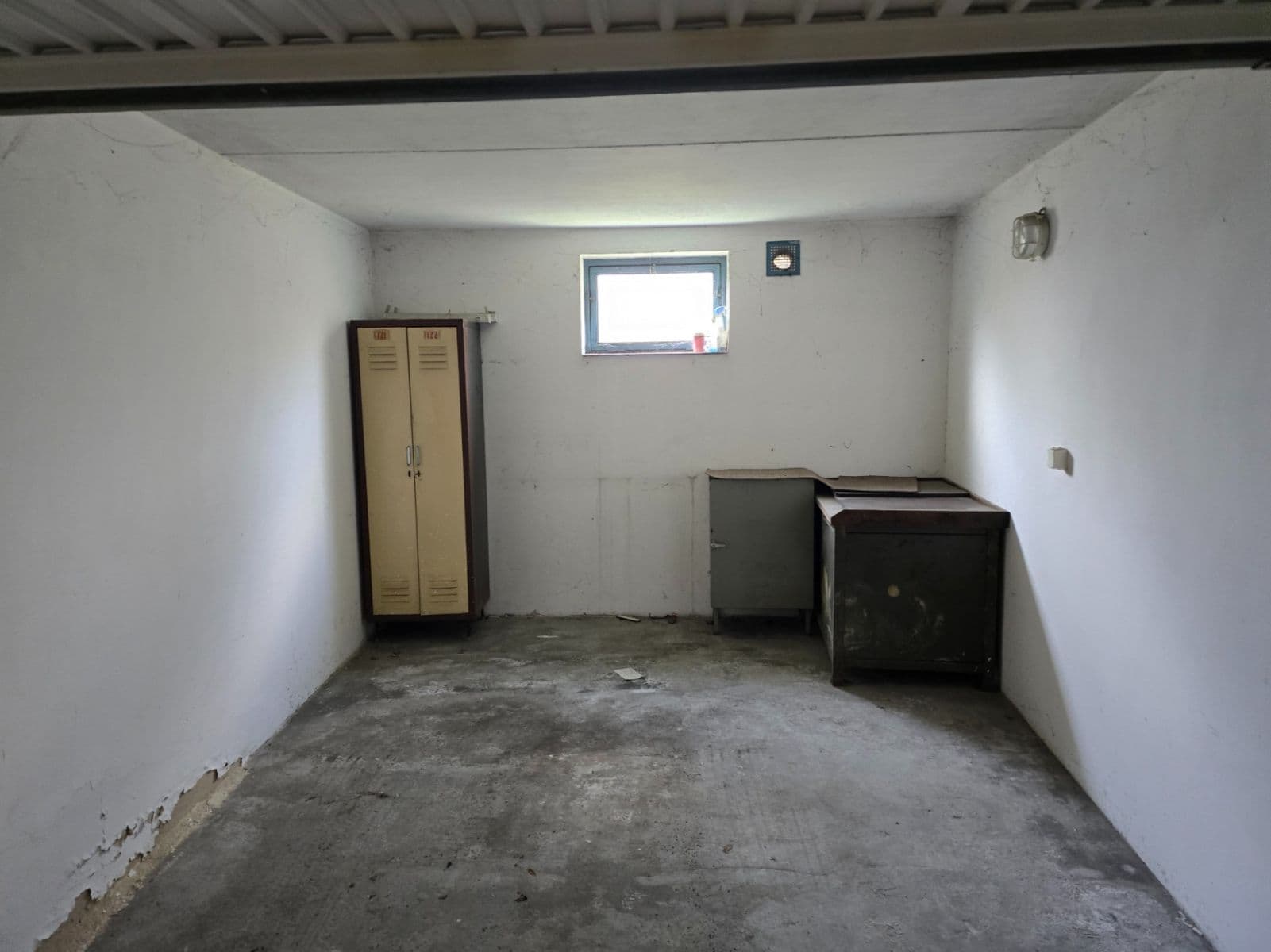 garage for sale, 18 m², Zlín, Zlínský Region garage for sale, 18 m², Zlín, Zlínský Region