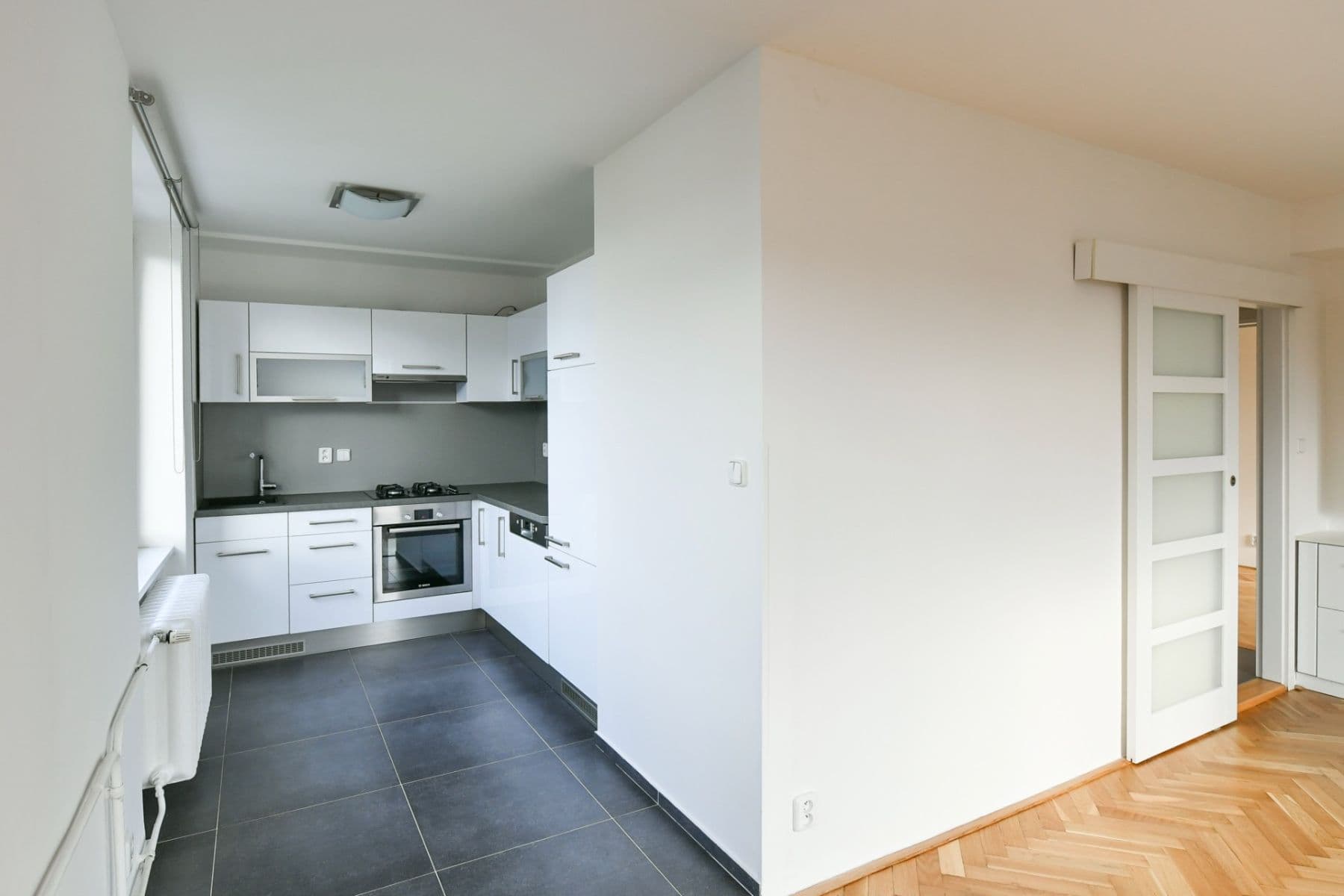 1 bedroom with open-plan kitchen flat to rent, 53 m², Kafkova, Prague, Prague 1 bedroom with open-plan kitchen flat to rent, 53 m², Kafkova, Prague, Prague