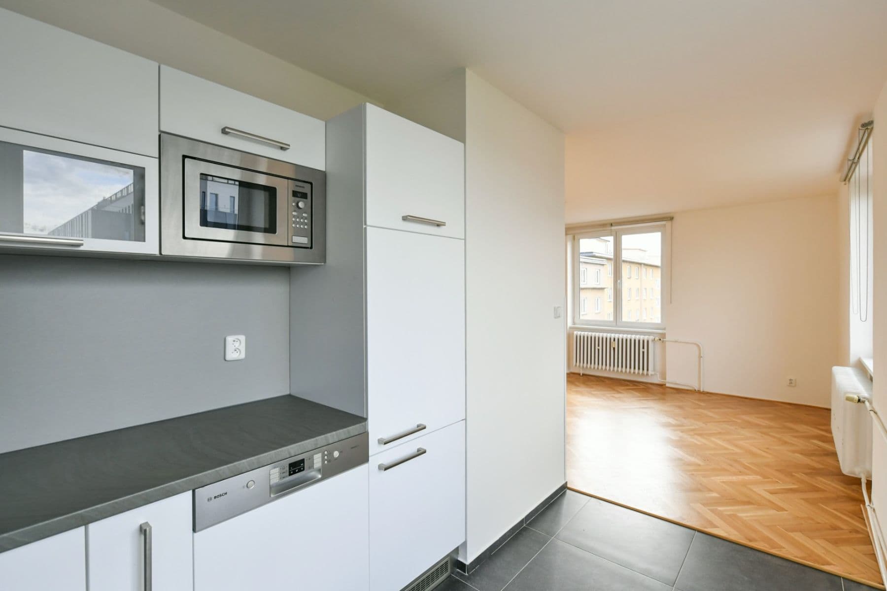 1 bedroom with open-plan kitchen flat to rent, 53 m², Kafkova, Prague, Prague 1 bedroom with open-plan kitchen flat to rent, 53 m², Kafkova, Prague, Prague