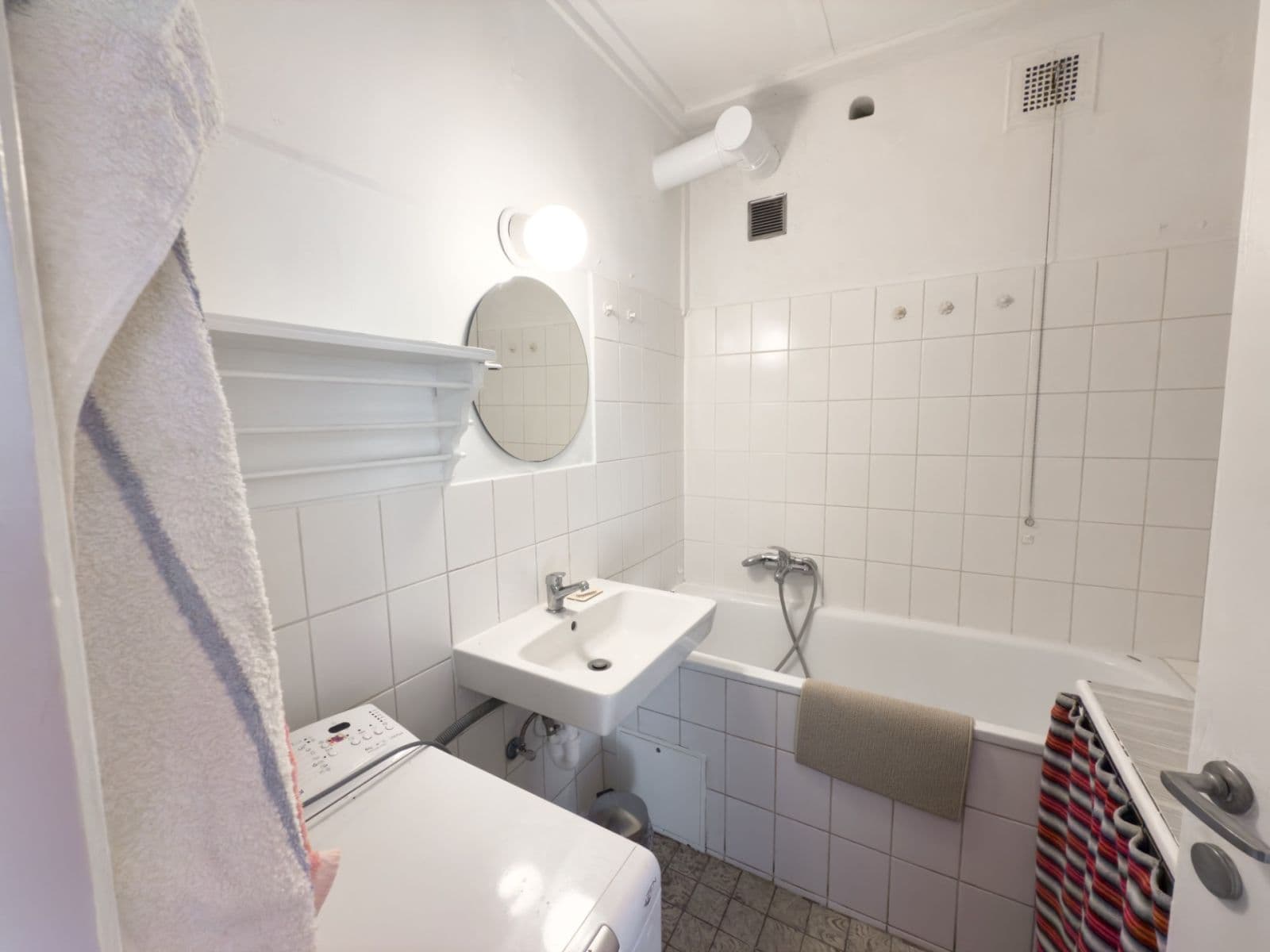 3 bedroom flat to rent, 91 m², Solidarity, Prague, Prague 3 bedroom flat to rent, 91 m², Solidarity, Prague, Prague