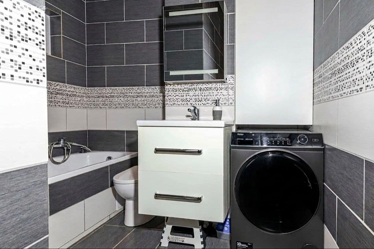 2 bedroom flat for sale, 59 m², Svinařovská, Smečno, Středočeský Region 2 bedroom flat for sale, 59 m², Svinařovská, Smečno, Středočeský Region