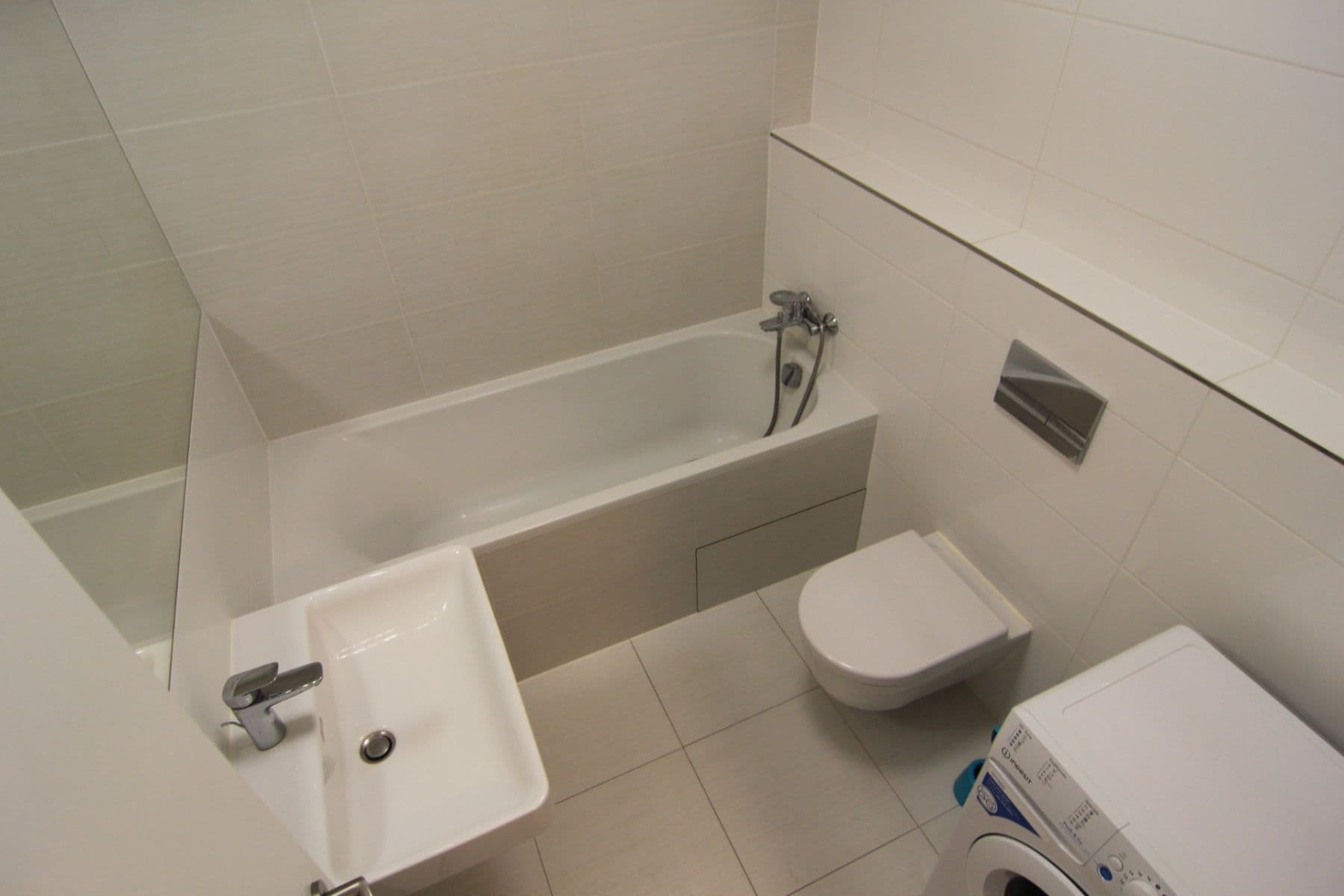 1 bedroom with open-plan kitchen flat to rent, 50 m², Střížkovská, Prague, Prague 1 bedroom with open-plan kitchen flat to rent, 50 m², Střížkovská, Prague, Prague