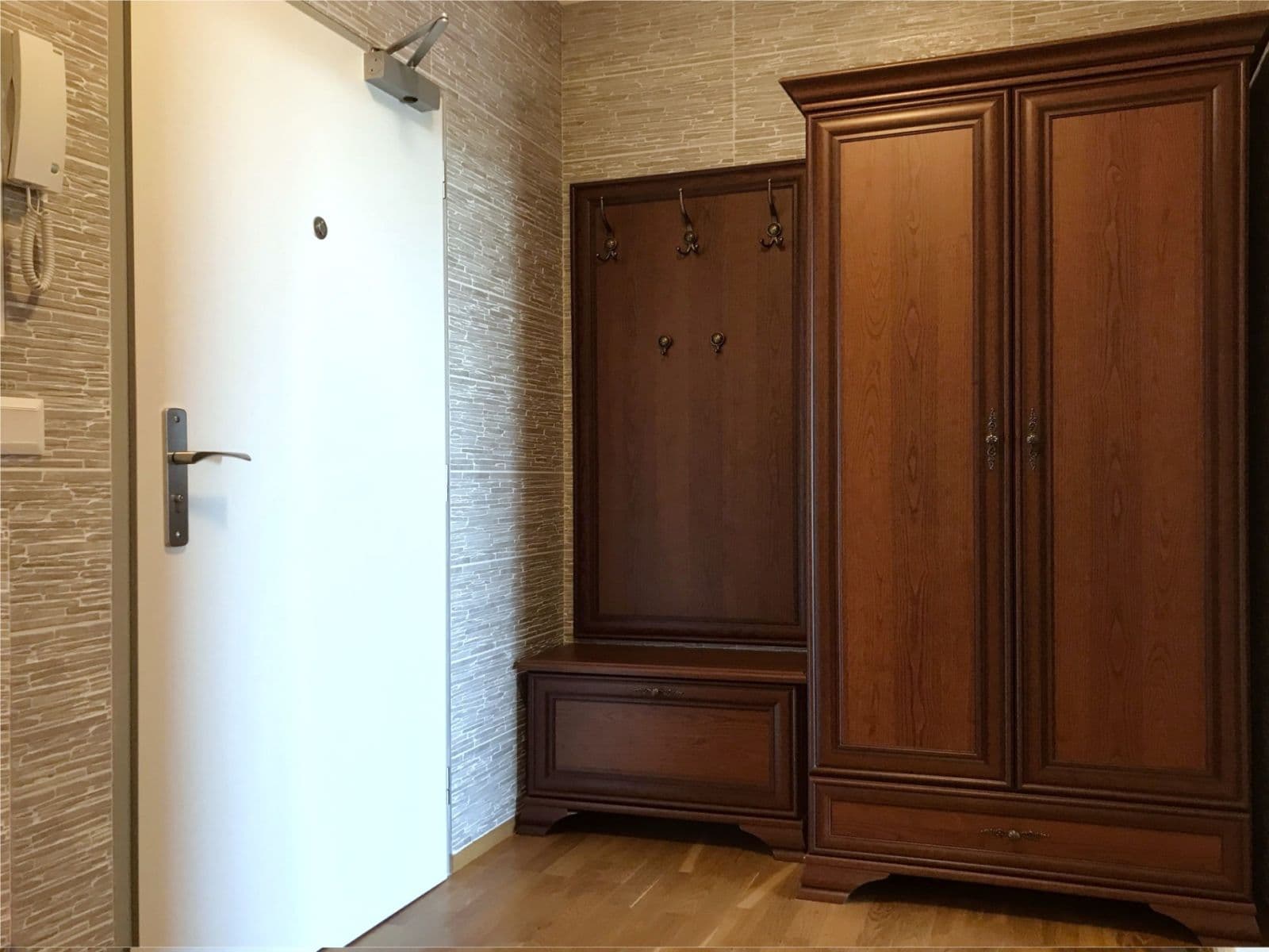 1 bedroom with open-plan kitchen flat to rent, 50 m², Střížkovská, Prague, Prague 1 bedroom with open-plan kitchen flat to rent, 50 m², Střížkovská, Prague, Prague