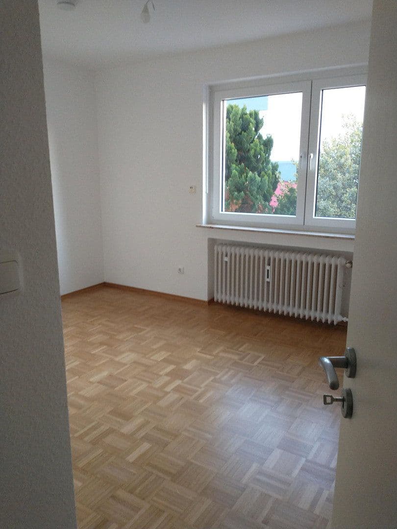 2 bedroom with open-plan kitchen flat to rent, 97 m², Königstein im Taunus, Hesse 2 bedroom with open-plan kitchen flat to rent, 97 m², Königstein im Taunus, Hesse