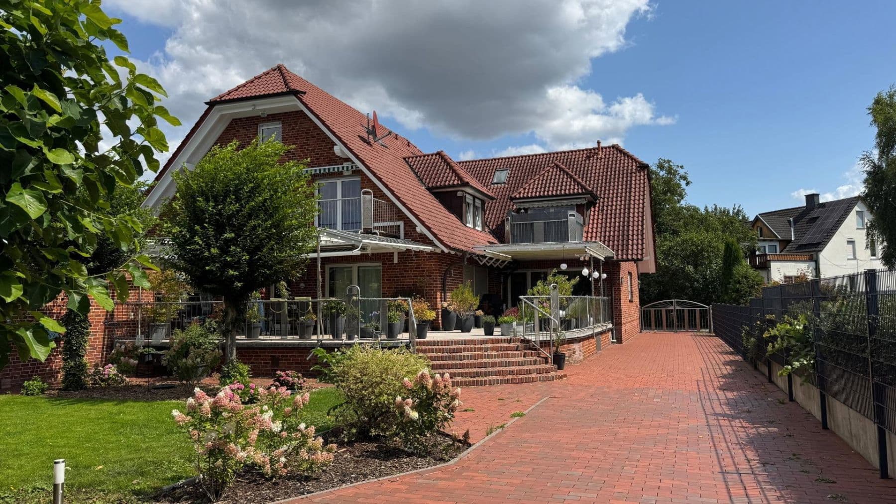 house for sale, 378 m², Rinteln, Lower Saxony house for sale, 378 m², Rinteln, Lower Saxony